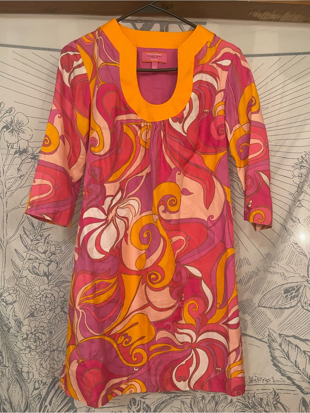 Banana Republic Pink & Orange Abstract Scoop-Neck Tunic